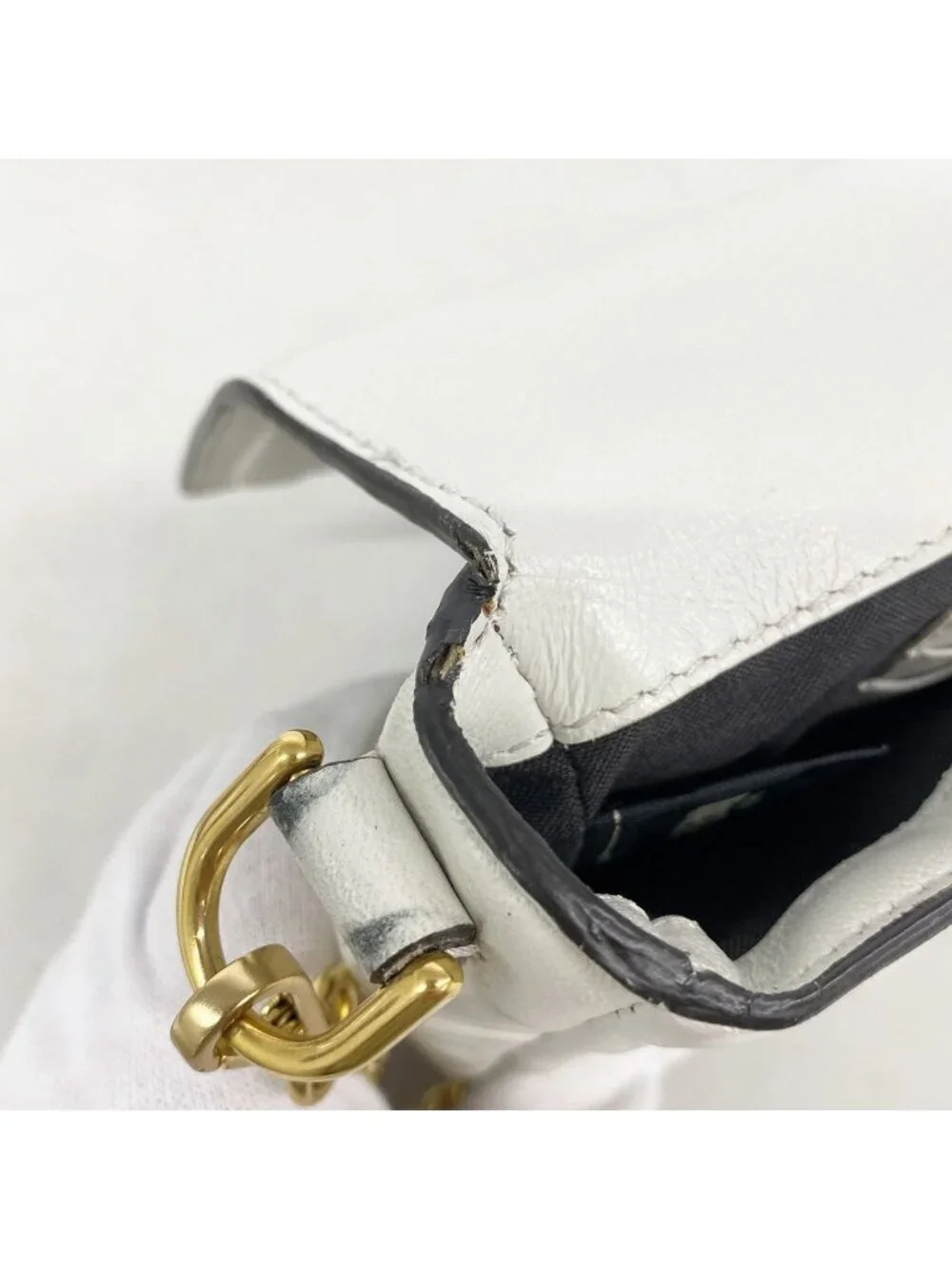 Fendi Shoulder Bag Bucket Leather White Gold